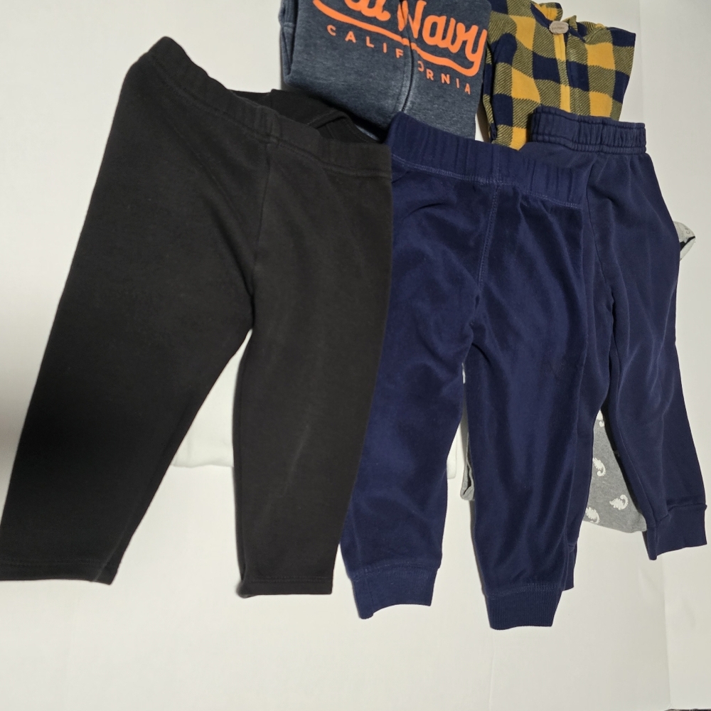 18-24M Boys Onsies, Sweaters, Sweatpants, Footie & Plush Dog Bundle - 10 Items - Picture 4 of 16